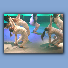fdn13-0124.jpg