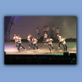 fdn13-0212.jpg
